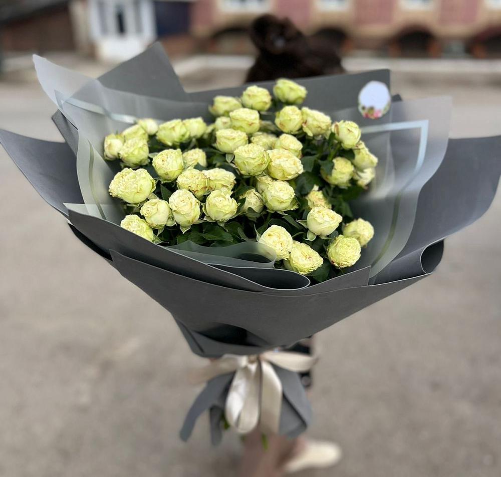 Белые кустовые розы Солинеро в Романово Букет Белые кустовые розы Солинеро в Романово