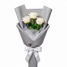 Букет 3 белые розы в Романово