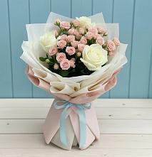 Букет цветов из:  Розы #REPLACE_PRED# Романово