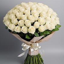 Букет 101 беля роза Белоснежка в Романово