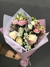 Букет цветов из:  Альстромерии, Розы и Лизиантусы #REPLACE_PRED# Романово