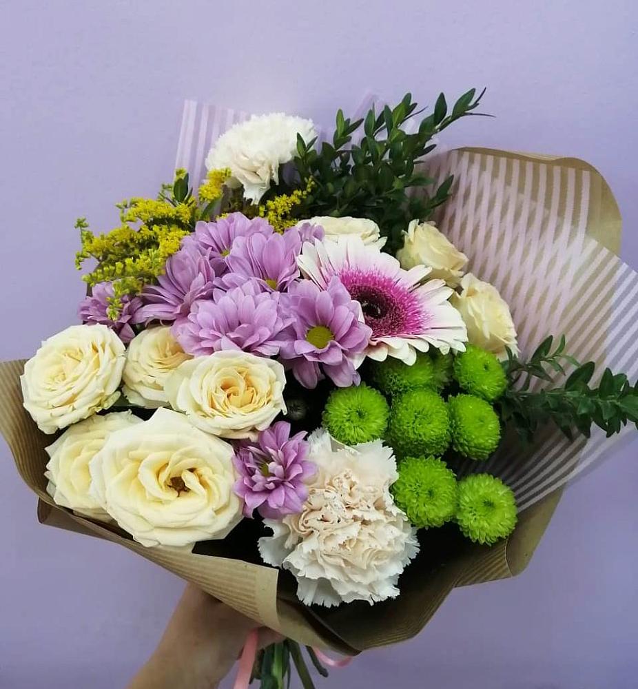 Букет цветов из: Хризантемы, Розы, Гвоздики и Герберы в Романово