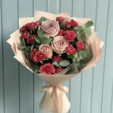 Букет цветов из:  Гвоздики и Розы в Романово