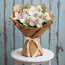 Букет цветов из:  Орхидеи и Розы в Романово