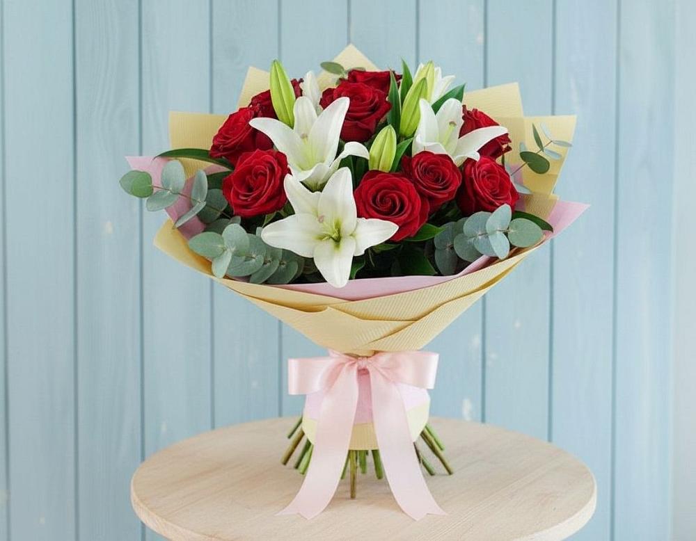 Букет цветов из: Лилии и Розы в Романово